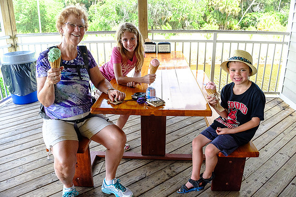 Reagan & Carter in Fla 2014-6675 -2014-05-01