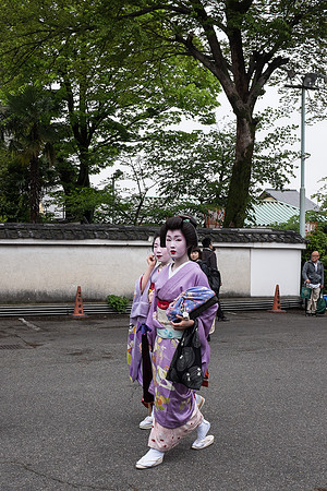 Day 10 Koyoto Geisha-0245 -DSCF1786