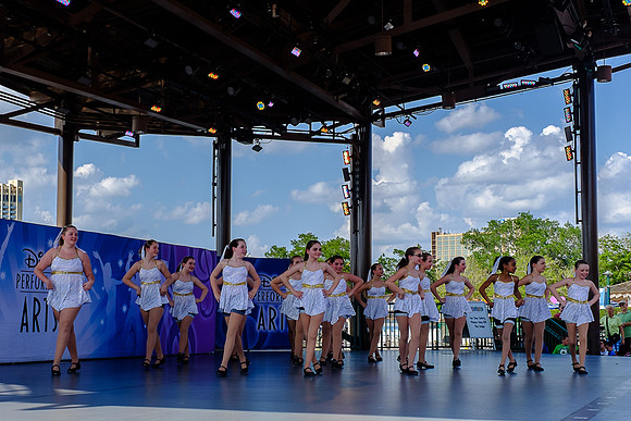 Reagan & Carter in Fla 2014-6398 -2014-04-28