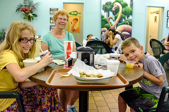 Reagan & Carter in Fla 2014-6570 -2014-04-30