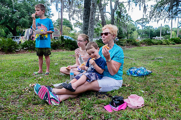 Grandkids FL 2016-6952 -2016-04-23