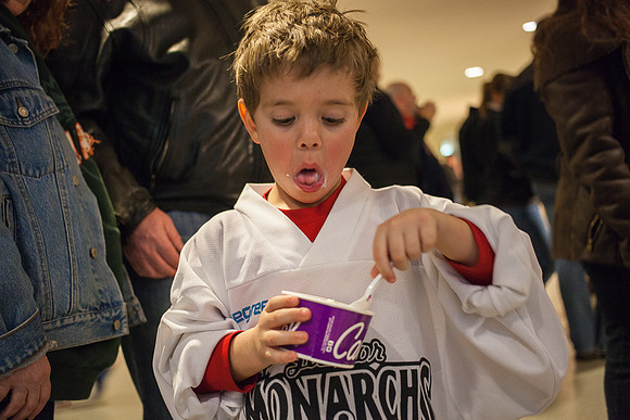 Monarch Carter-3627-2013-02-15